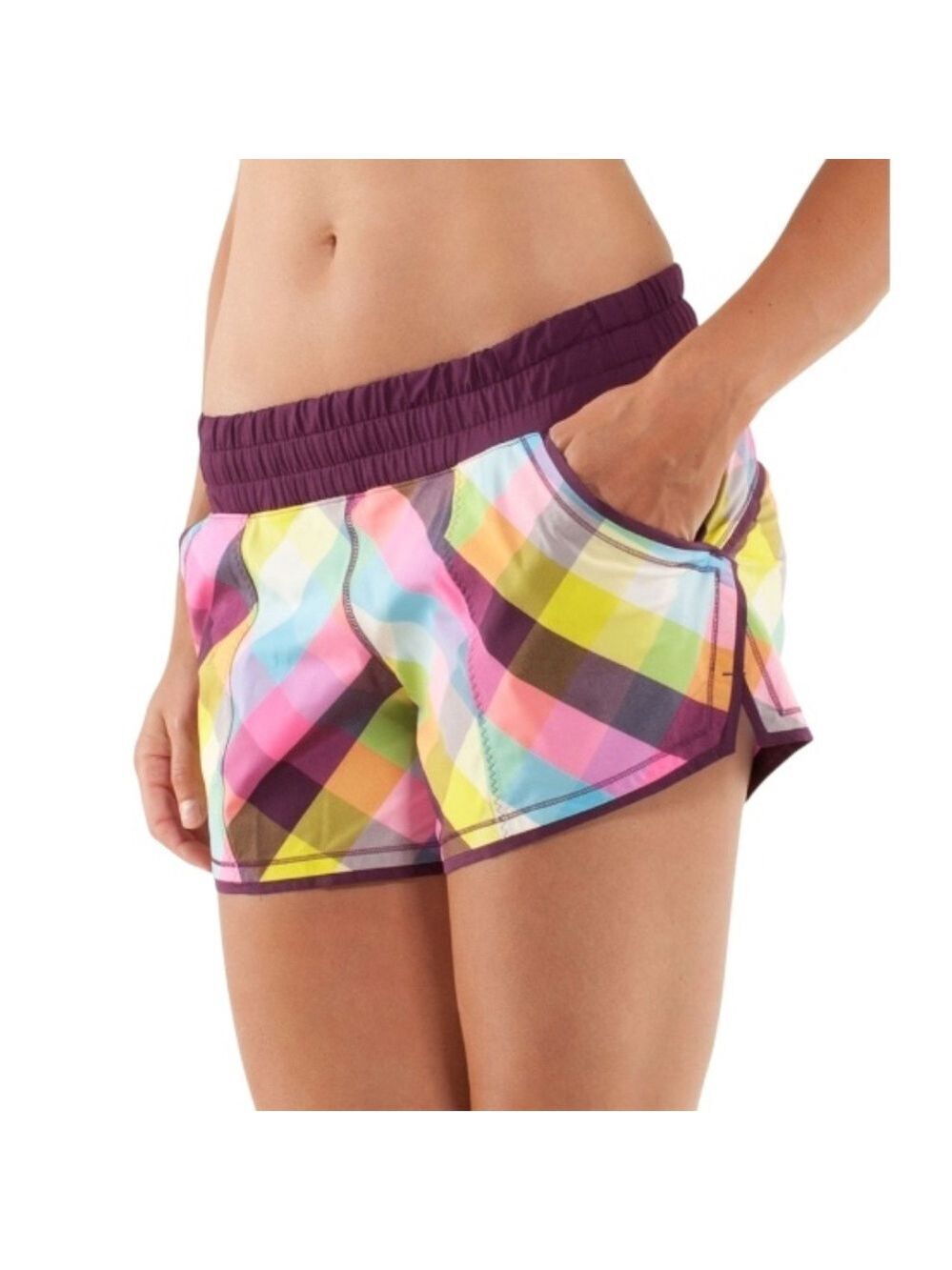 Lululemon Shake and Break running shorts purple plaid sea check multi / plum 4
